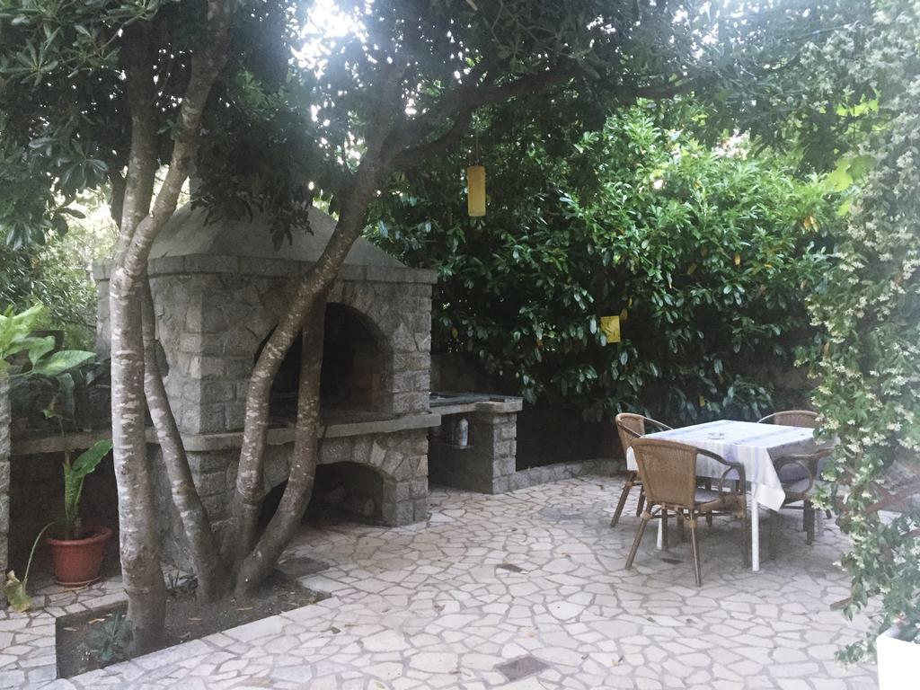 Apartment Ponos Krk Town Luaran gambar